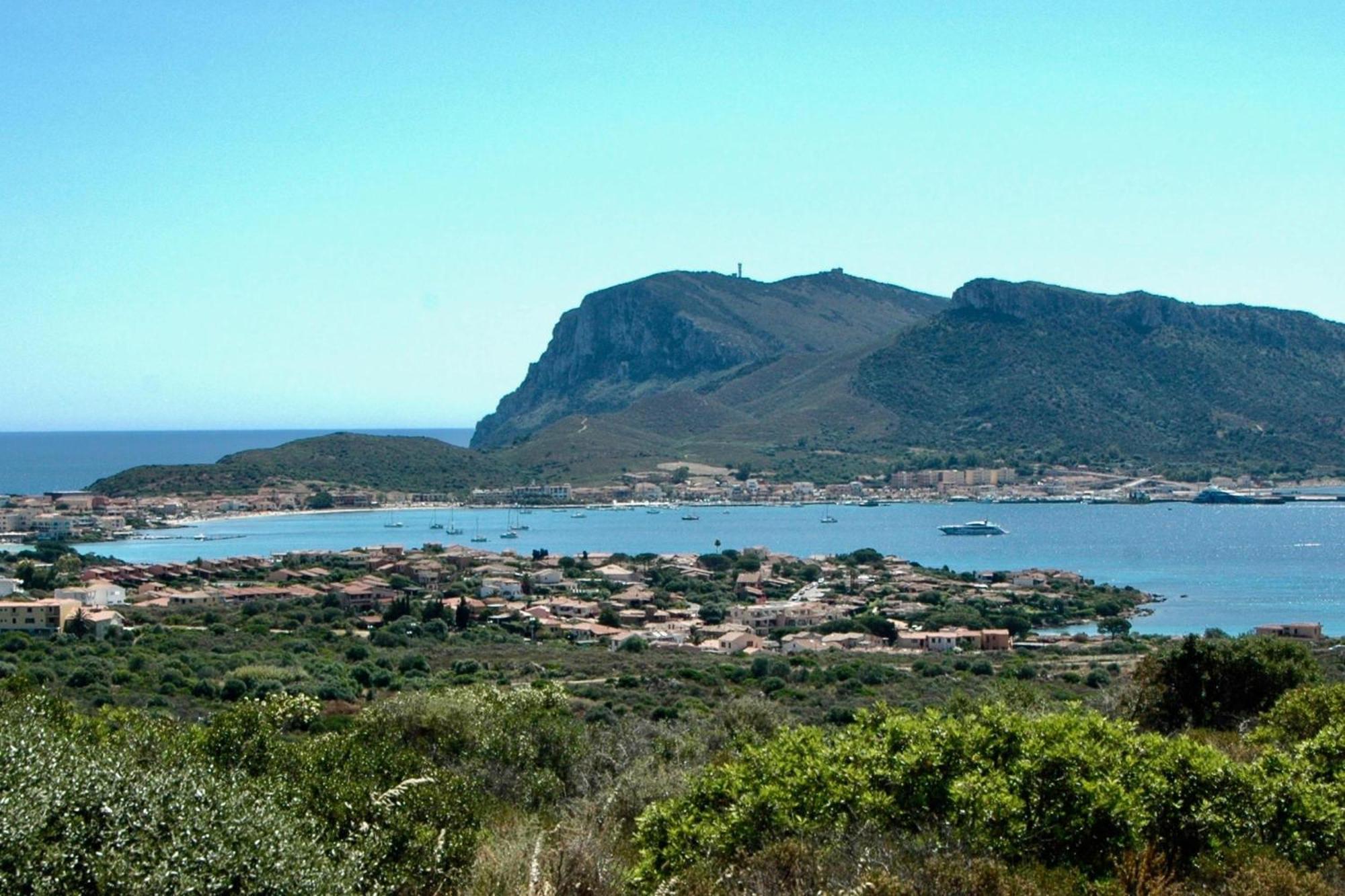 Villetta Franca 100M From The Beach - Happy Rentals Golfo Aranci Exterior photo
